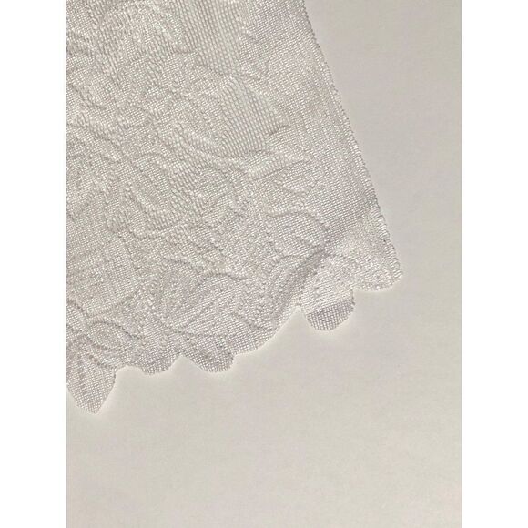 Vintage Windows Tier Curtain Panel Watercan White 28” wide  x 24”long - Picture 4 of 4